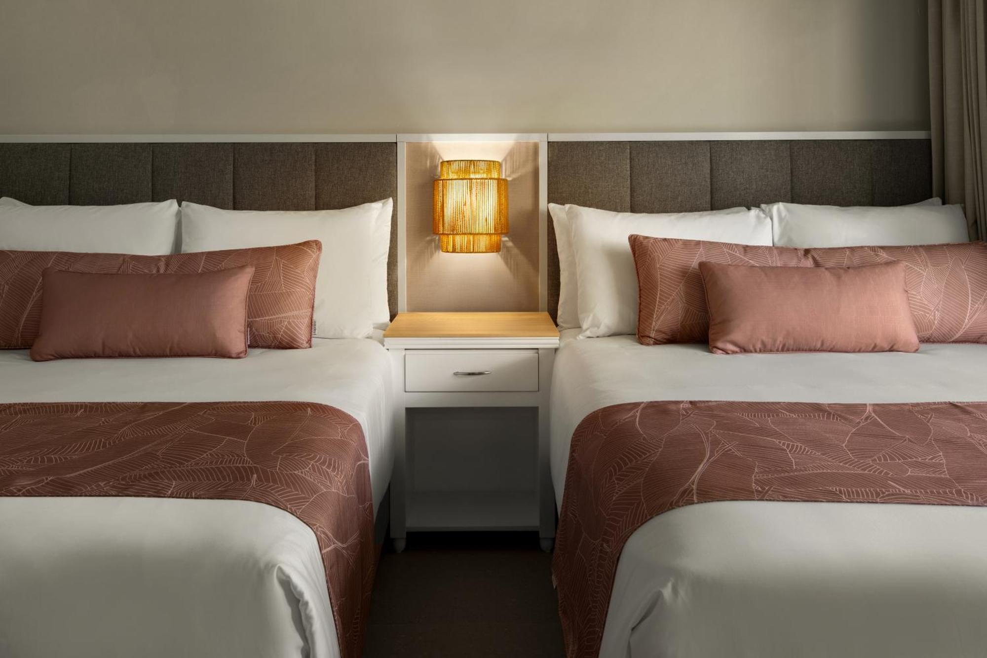 Suite Junior Lit Queen-Size Club - Vue Tropicale
