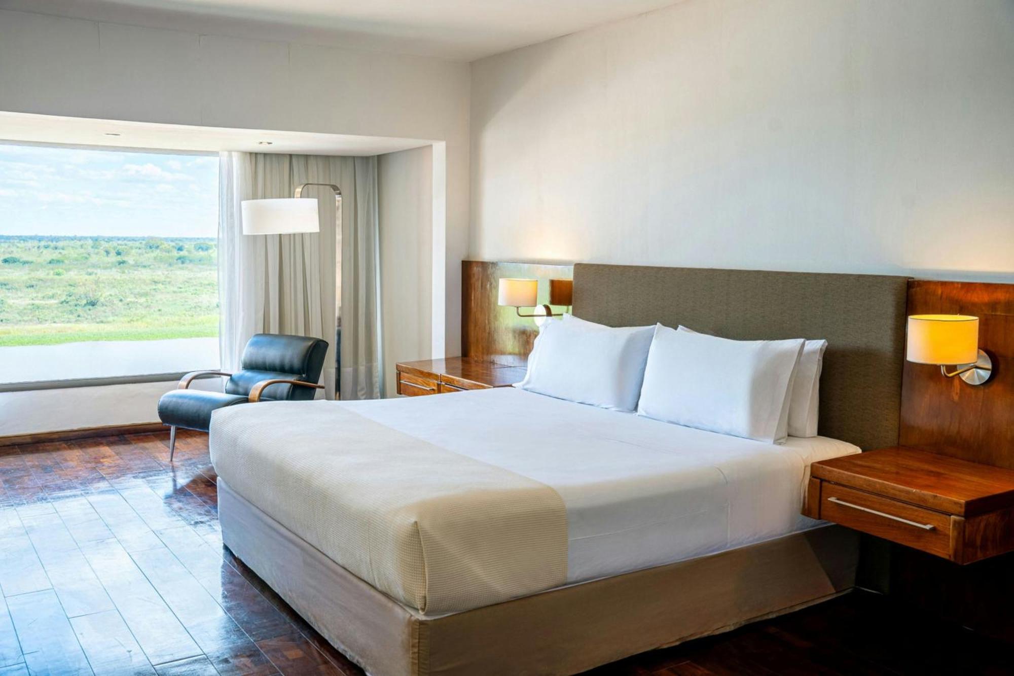 Deluxe King Room with River View,1674709678:JPEG