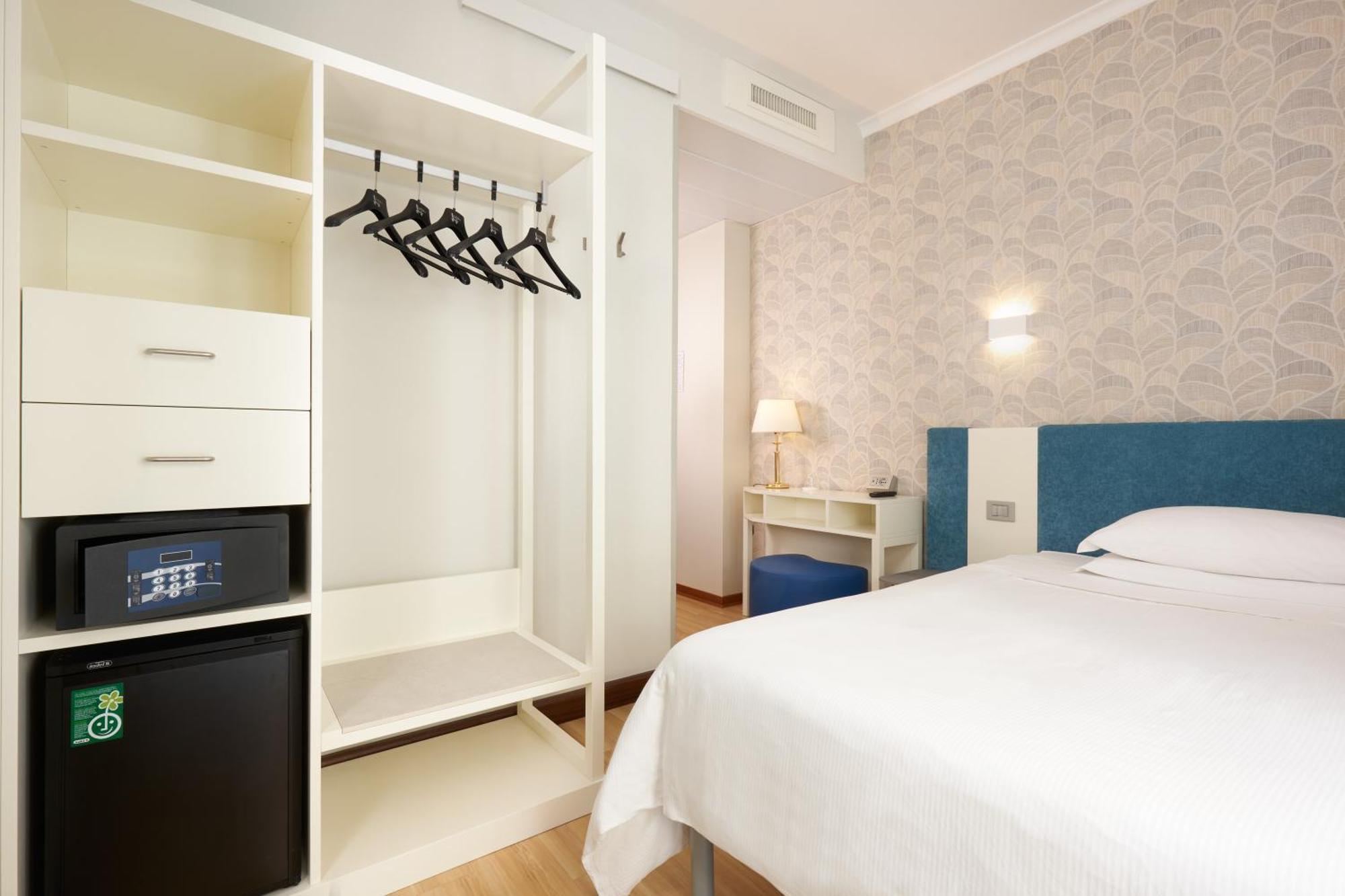 Single Room,1688813957:JPEG