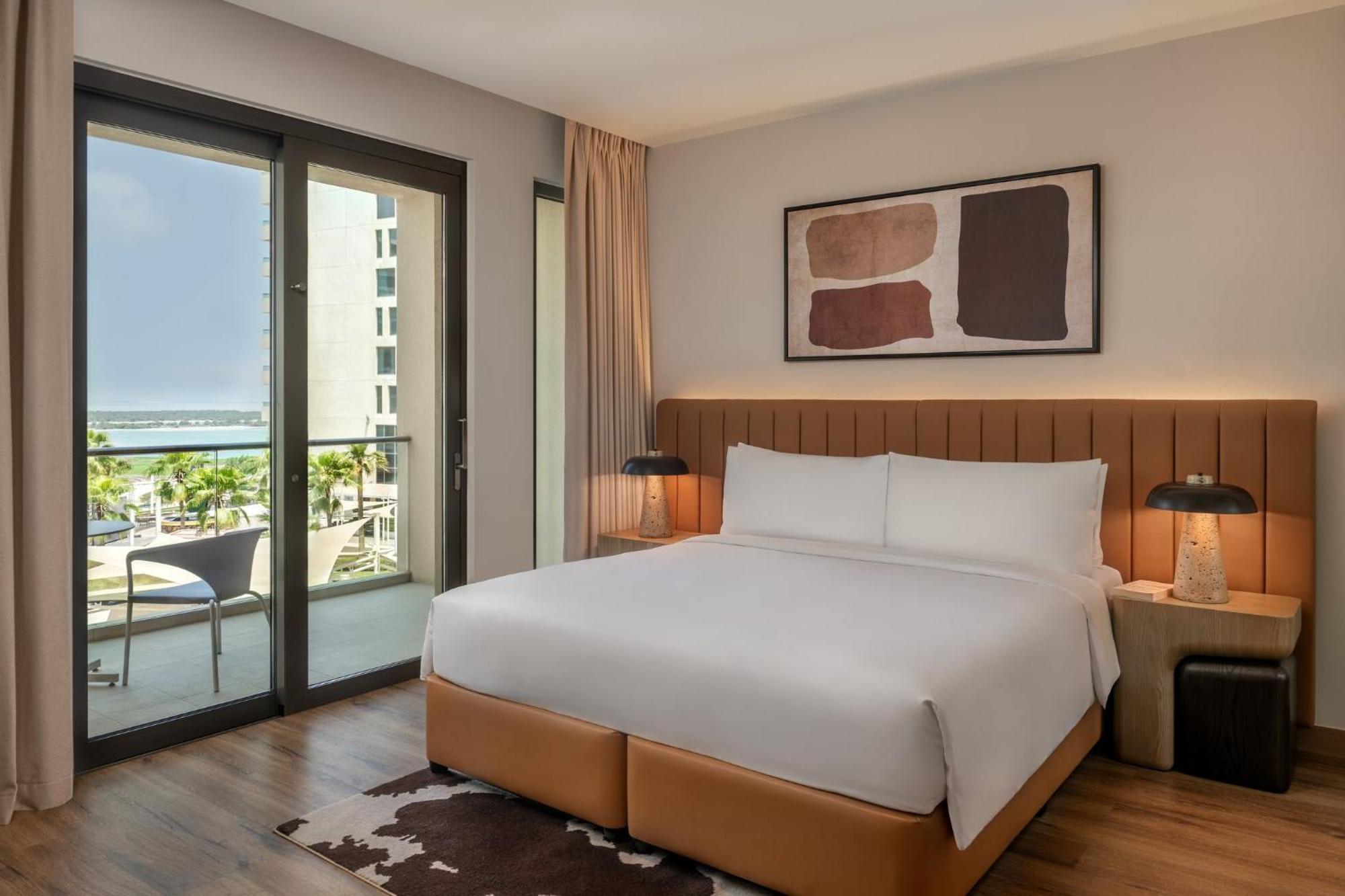 One-Bedroom King Suite - Theme Park Access,1704905319:JPEG