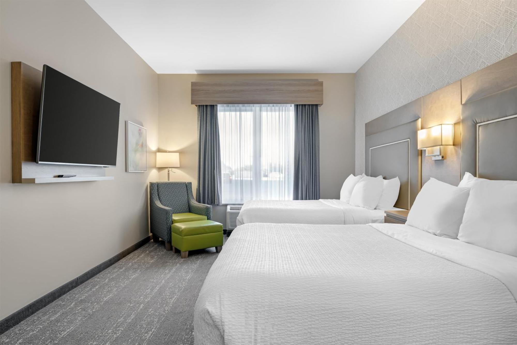 Class Queen Room Two Queen Beds