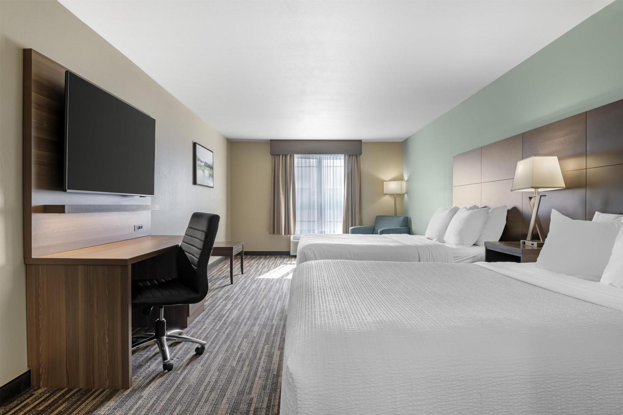 Class Queen Room Two Queen Beds