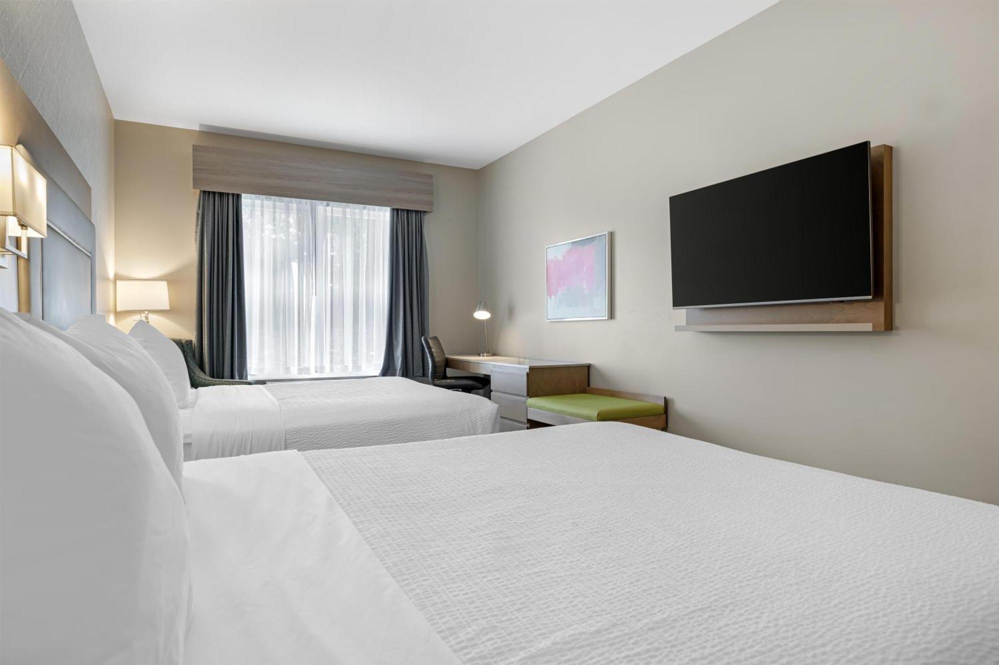 Class Queen Room Two Queen Beds