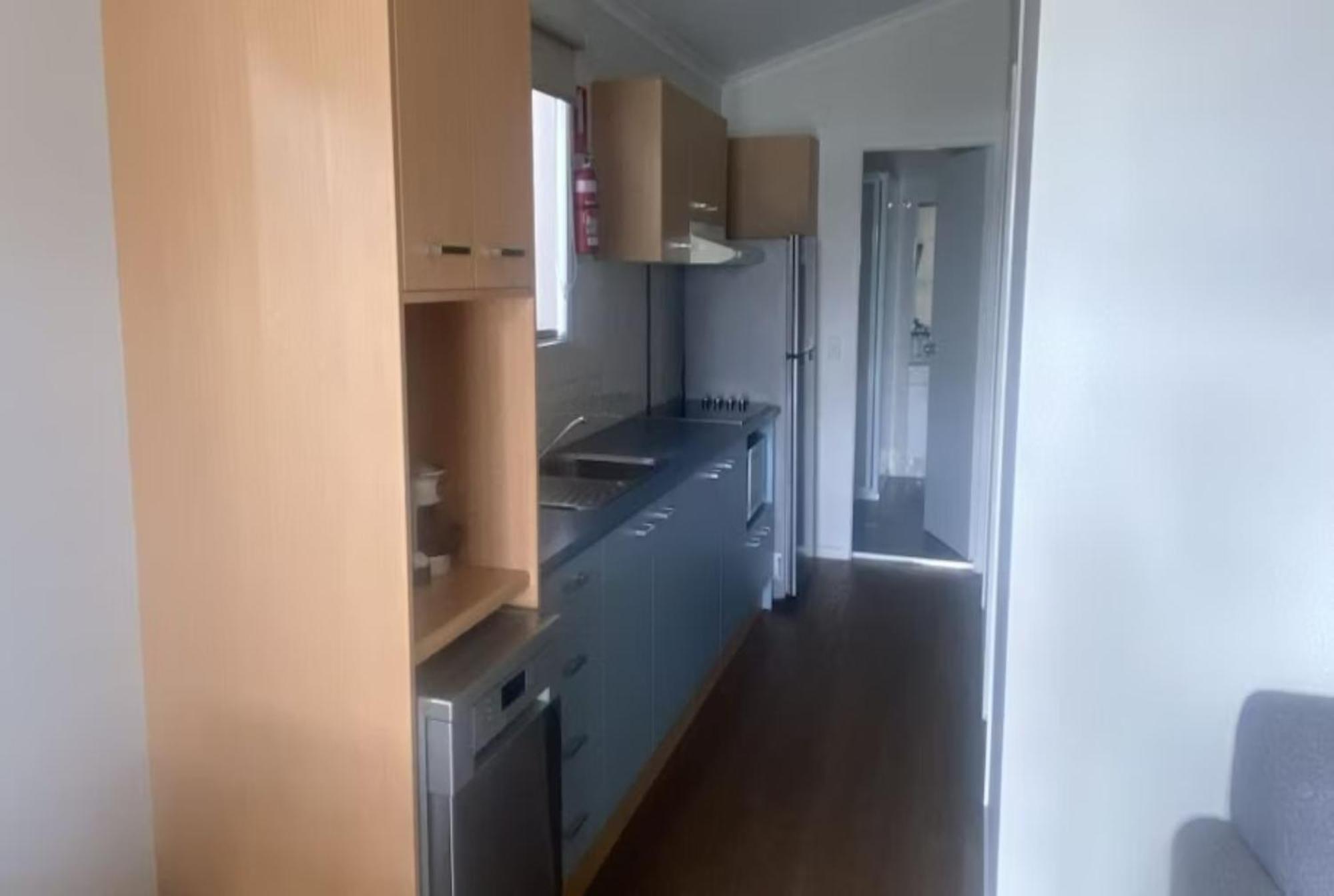 Deluxe 2 Bedroom Waterfront Cabin - Sleeps 4