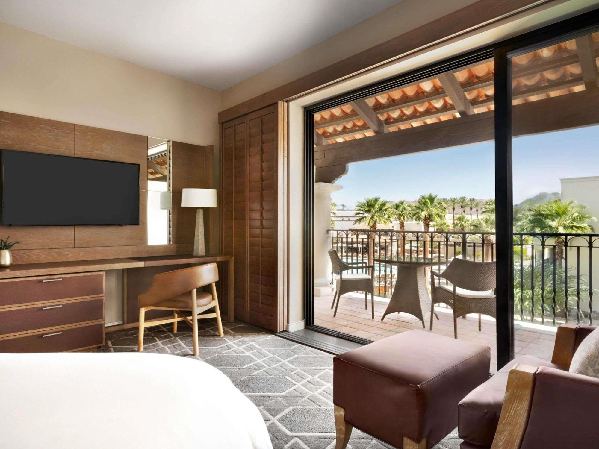 Deluxe Queen Room Two Queen Beds Patio or Balcony Pool View,1730058660:JPEG