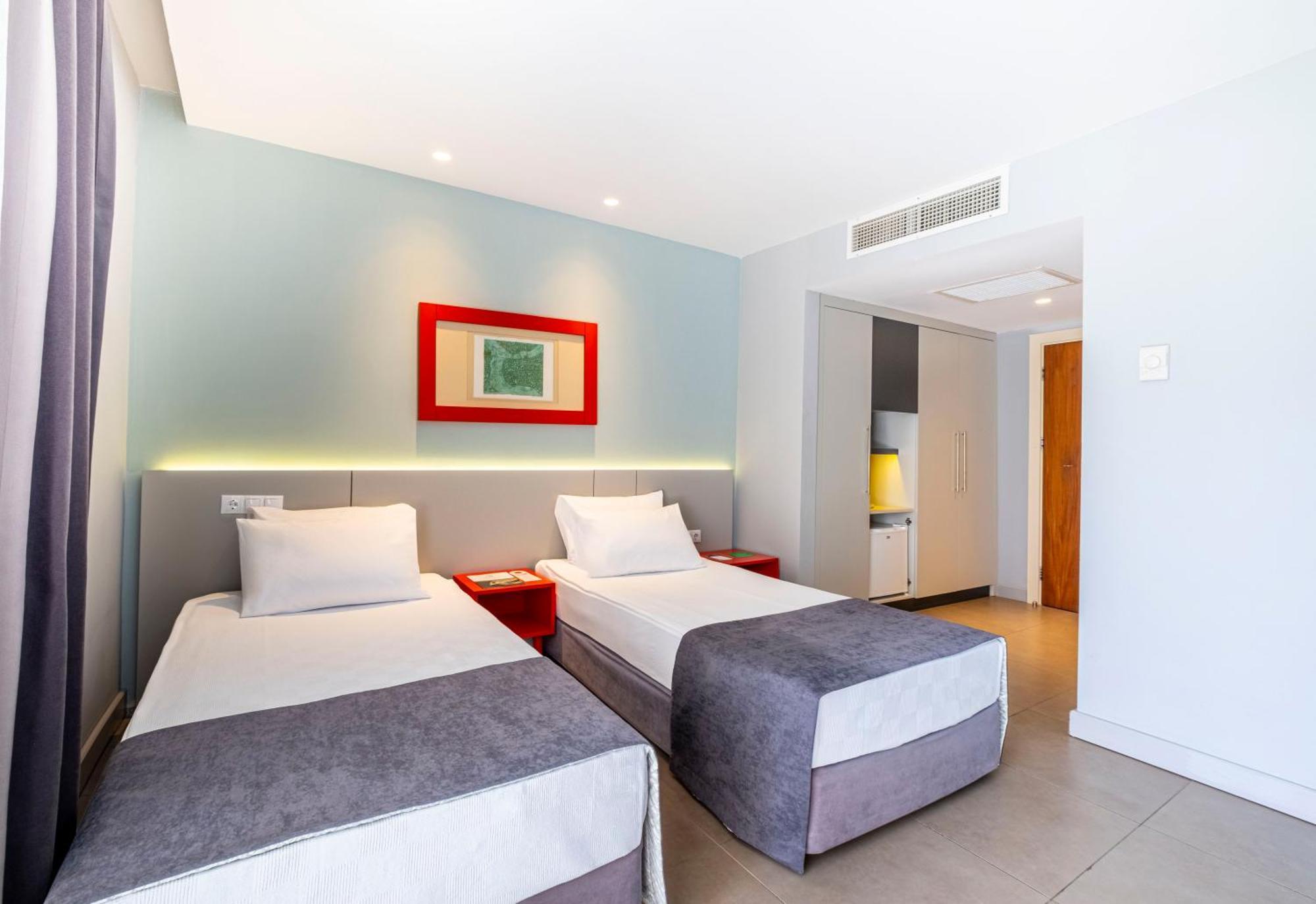 Chambre Familiale avec Salle de Bains Commune
