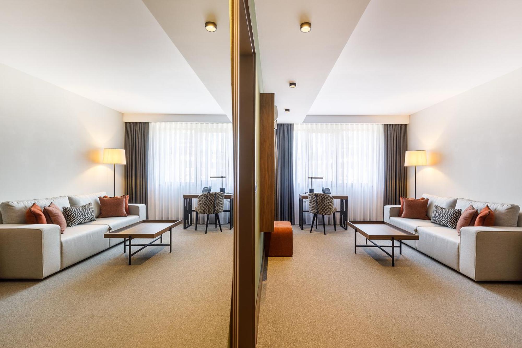 Superior Suite with Mountain View
