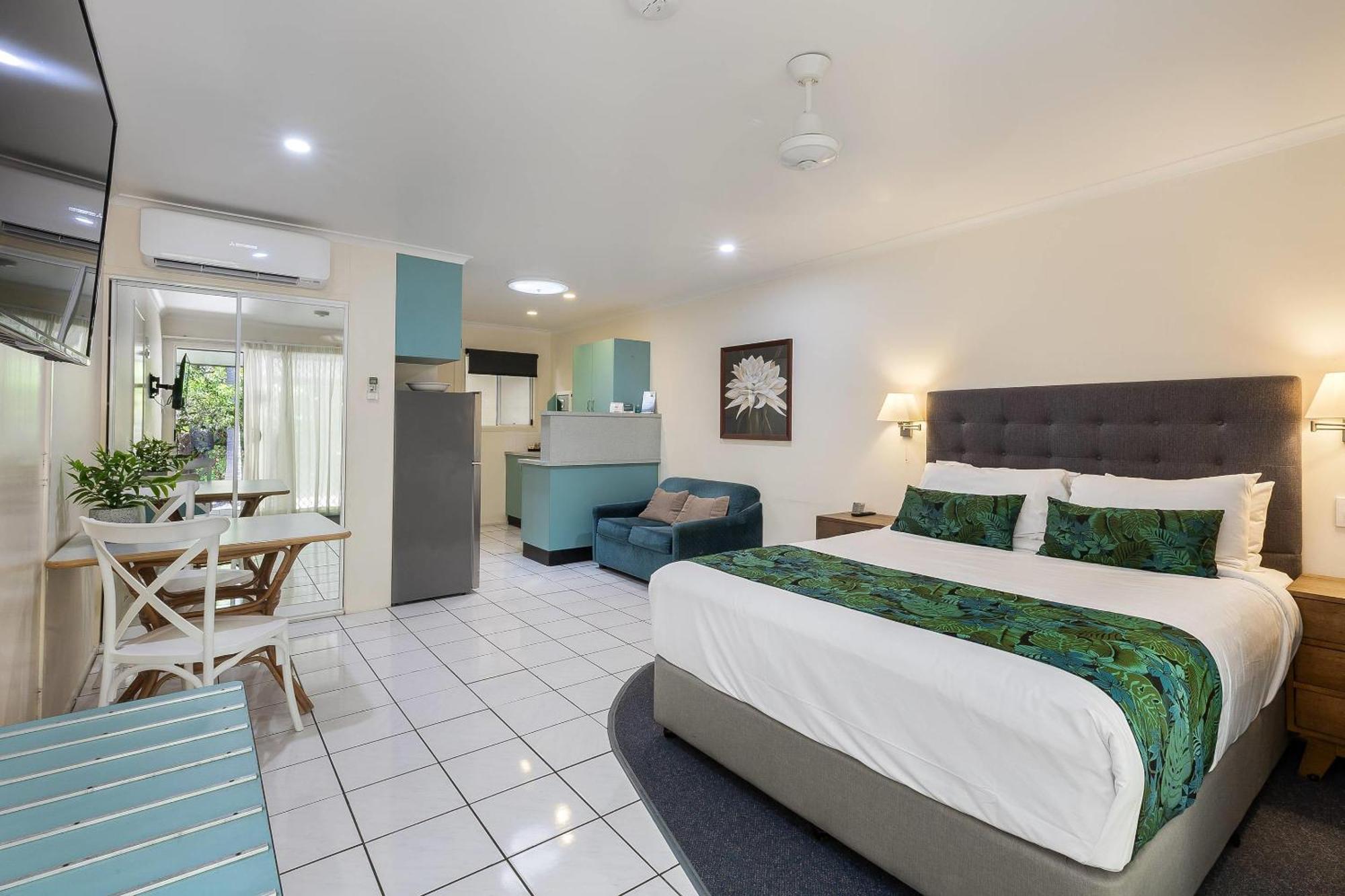 Studio – Garden view – Queen bed,1746924289:JPEG