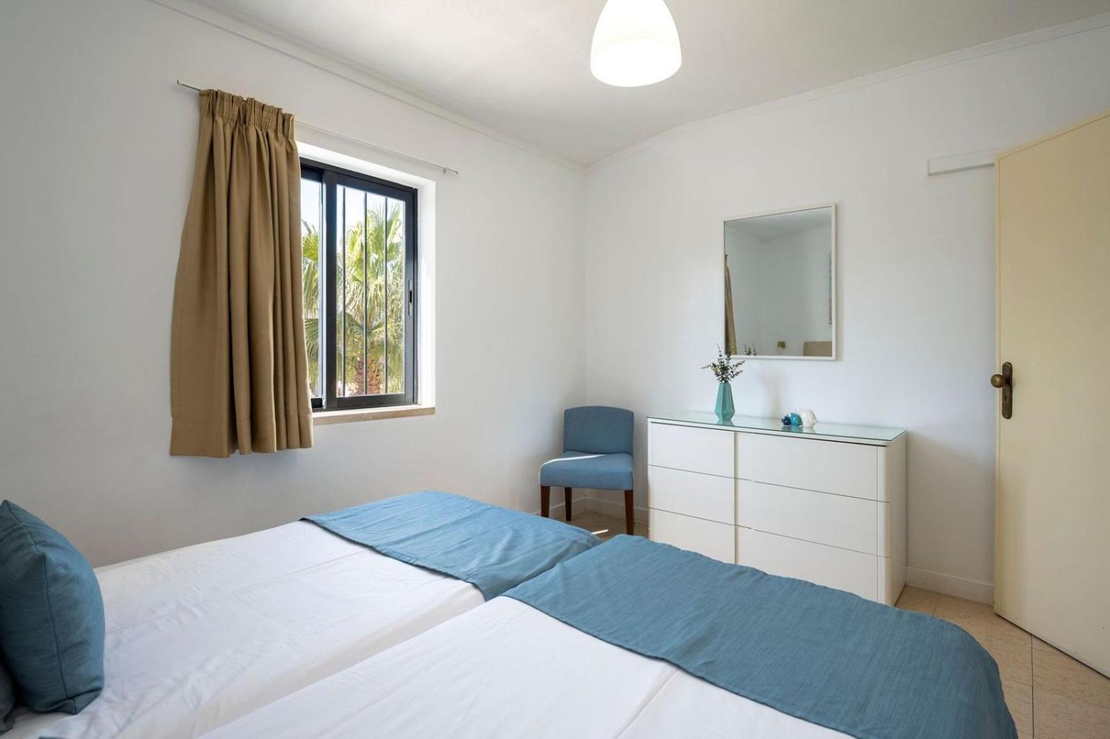 One-Bedroom Apartment (4 Adults)