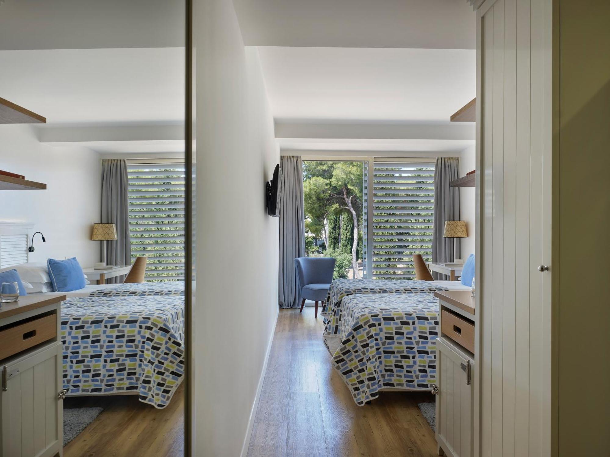 Chambre Familiale avec Vue sur la Cour