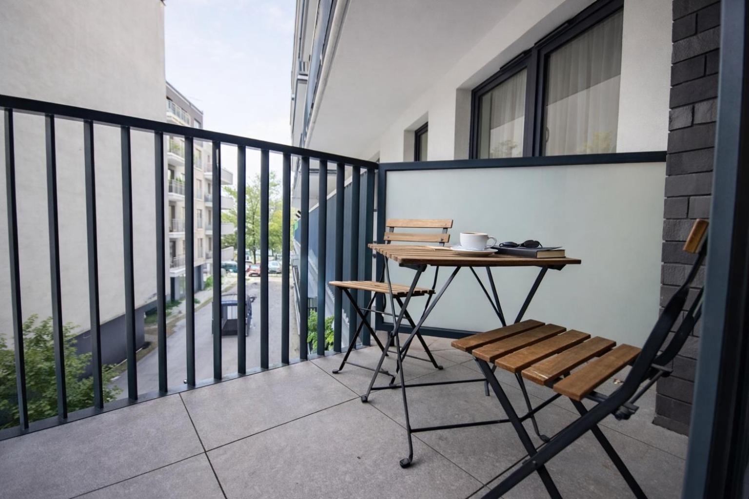 Two-Bedroom Deluxe Apartment with Balcony