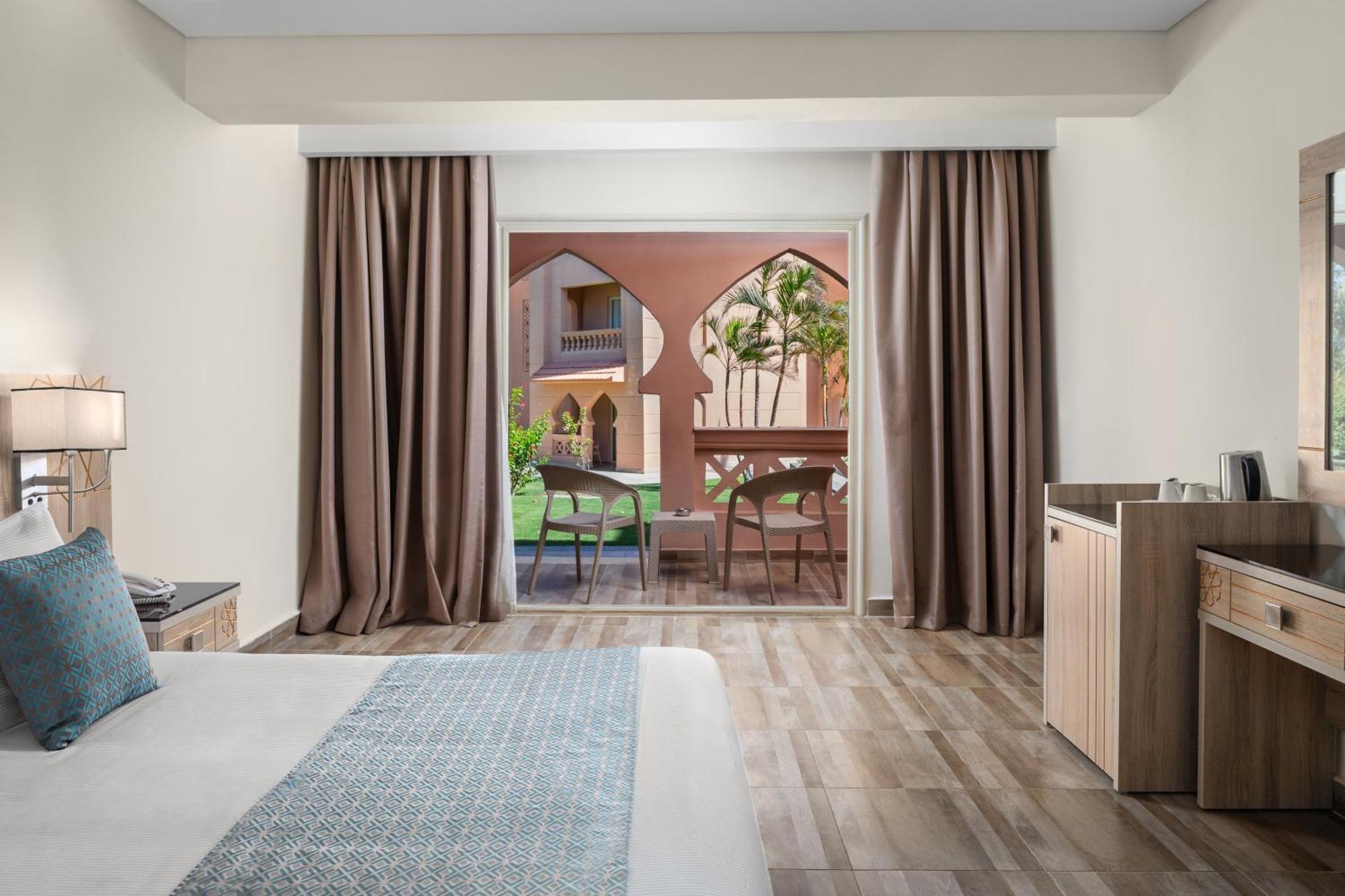 Offre Spéciale - Chambre Double Supérieure - Réservée aux Égyptiens et aux Résidents