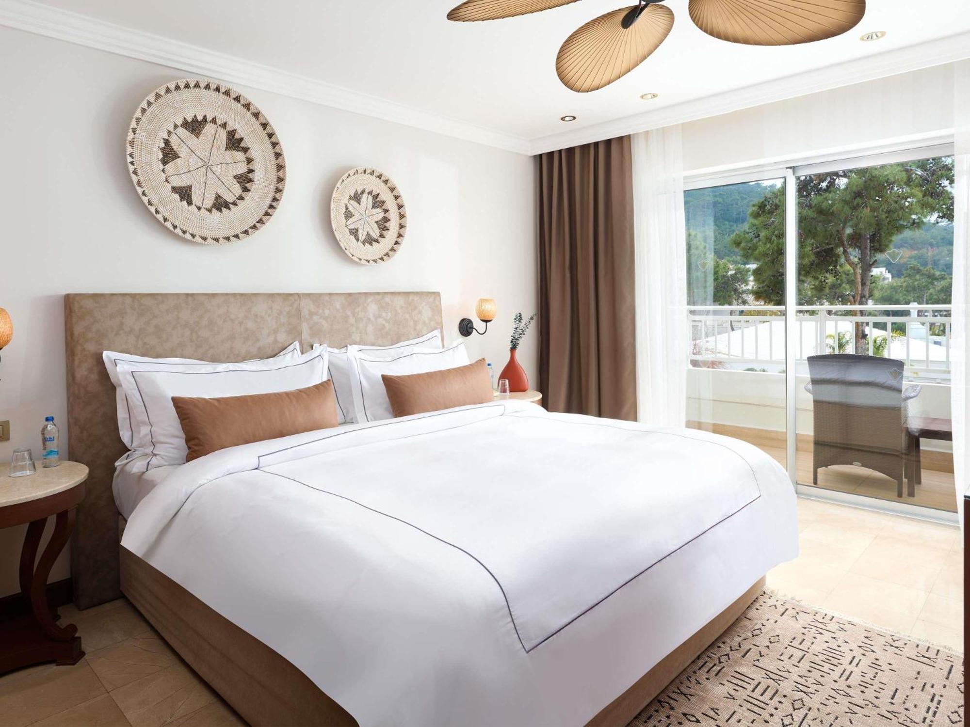 Suite with Garden View