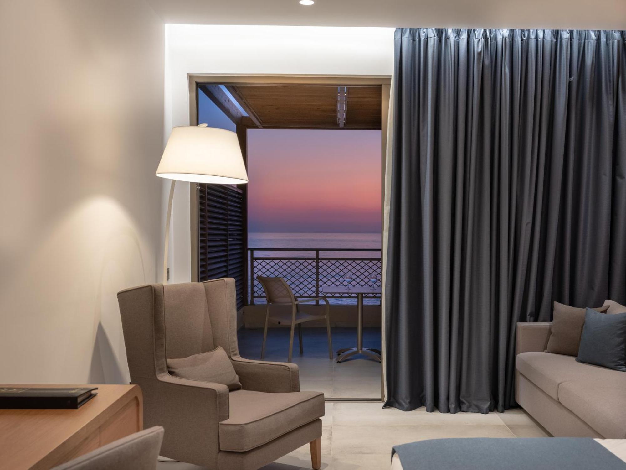 Chambre Familiale Luxe Décloisonnée - Vue sur Mer