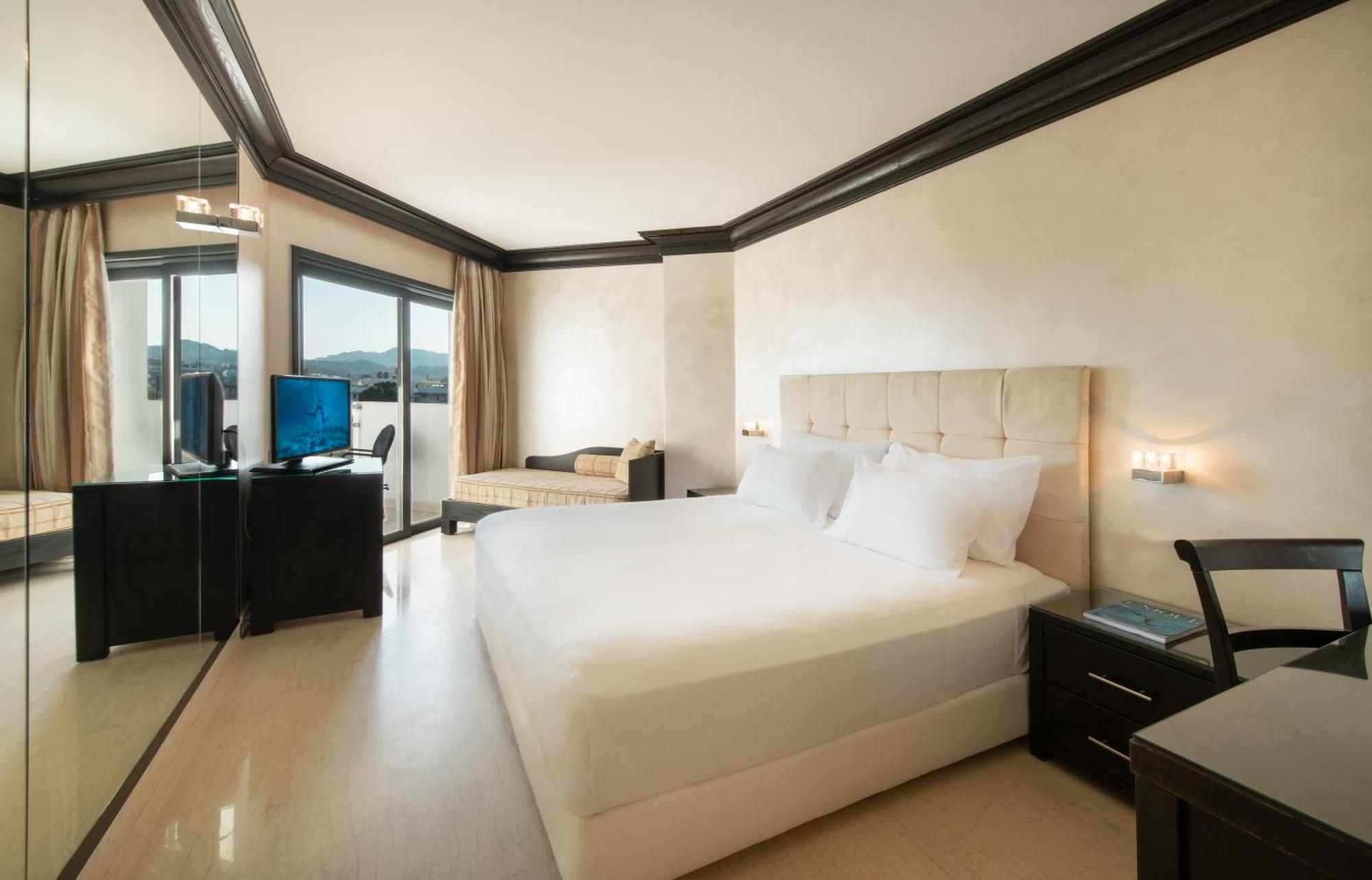 Standard Twin Room Land View,1774471336:JPEG