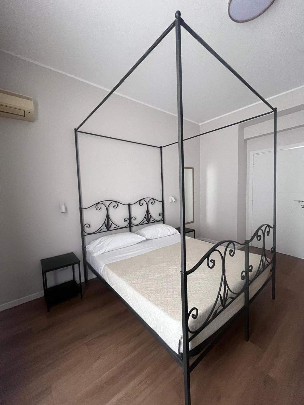 Triple Room Private Bathroom