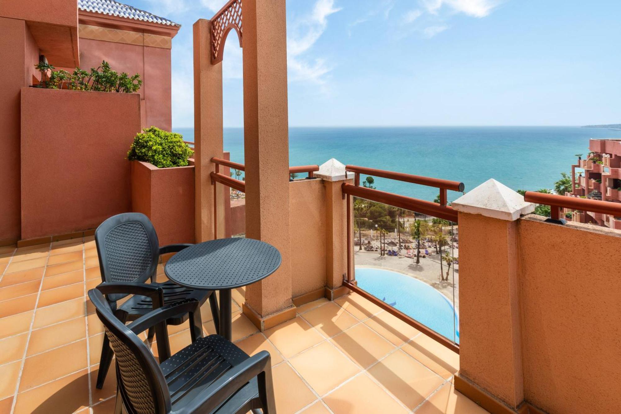 Junior Suite Front Sea View