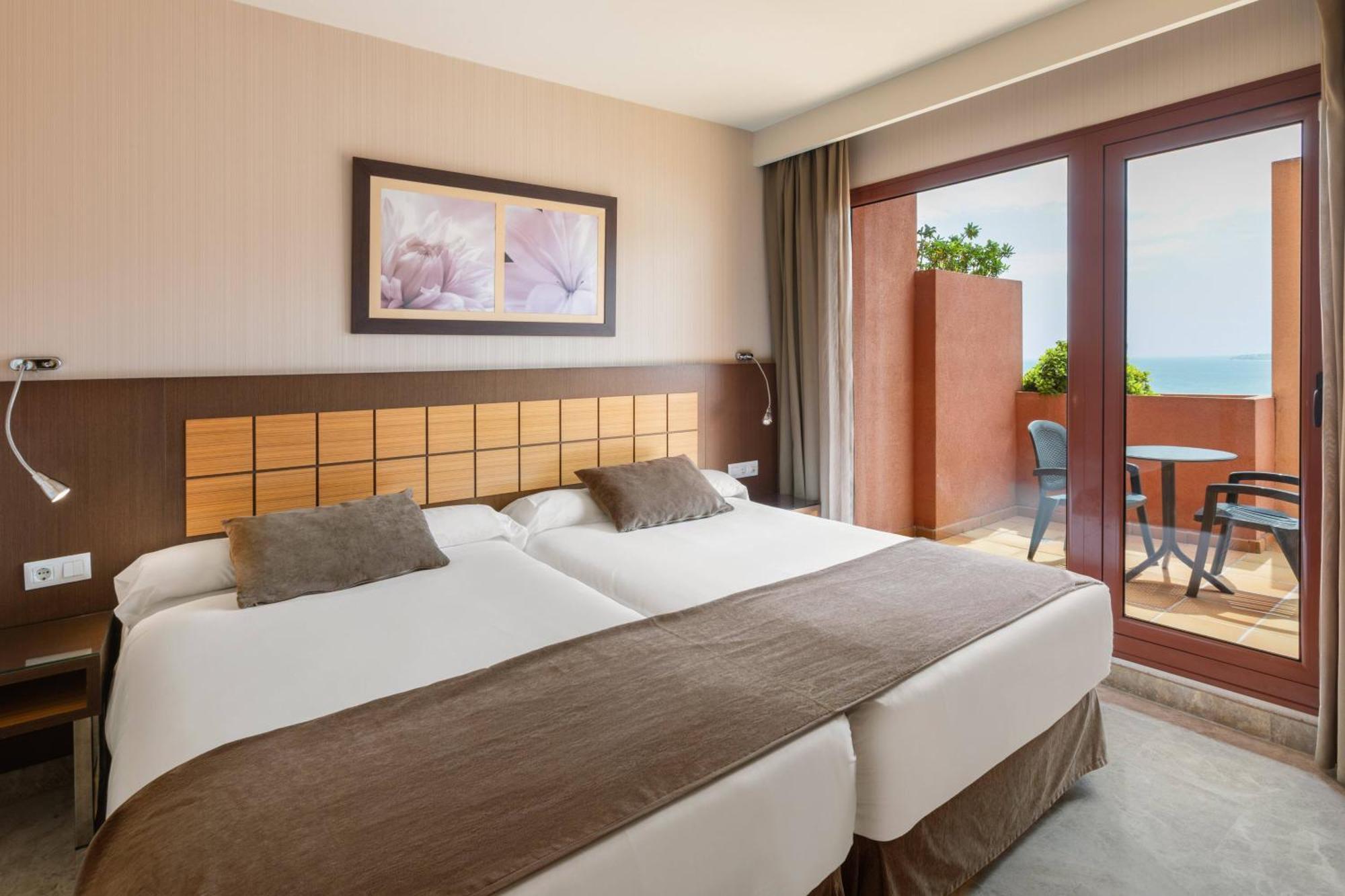 Junior Suite Front Sea View