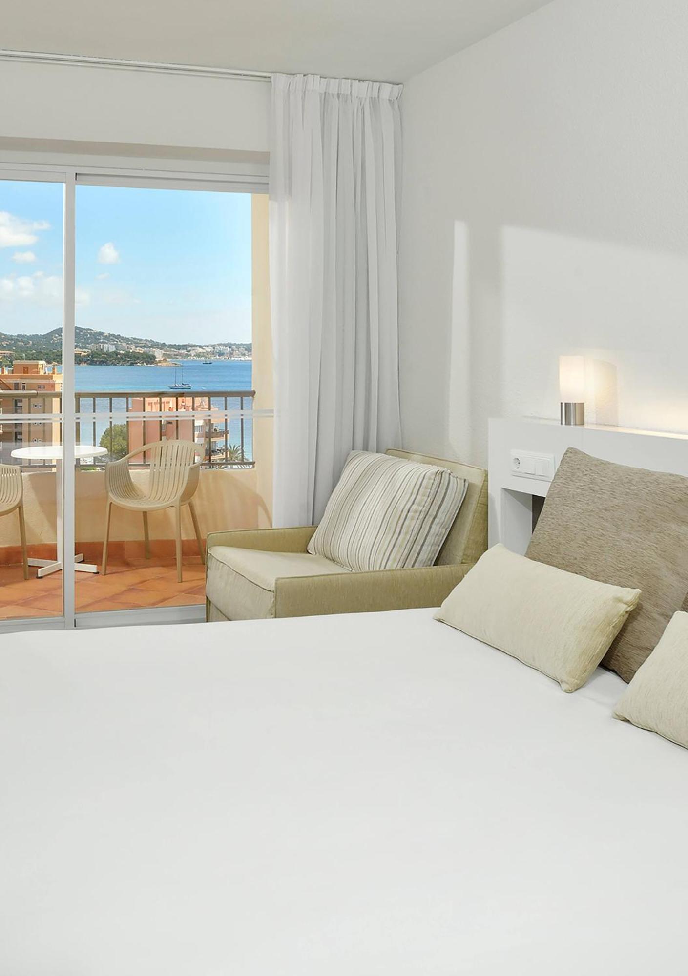 Sol Room Sea View
