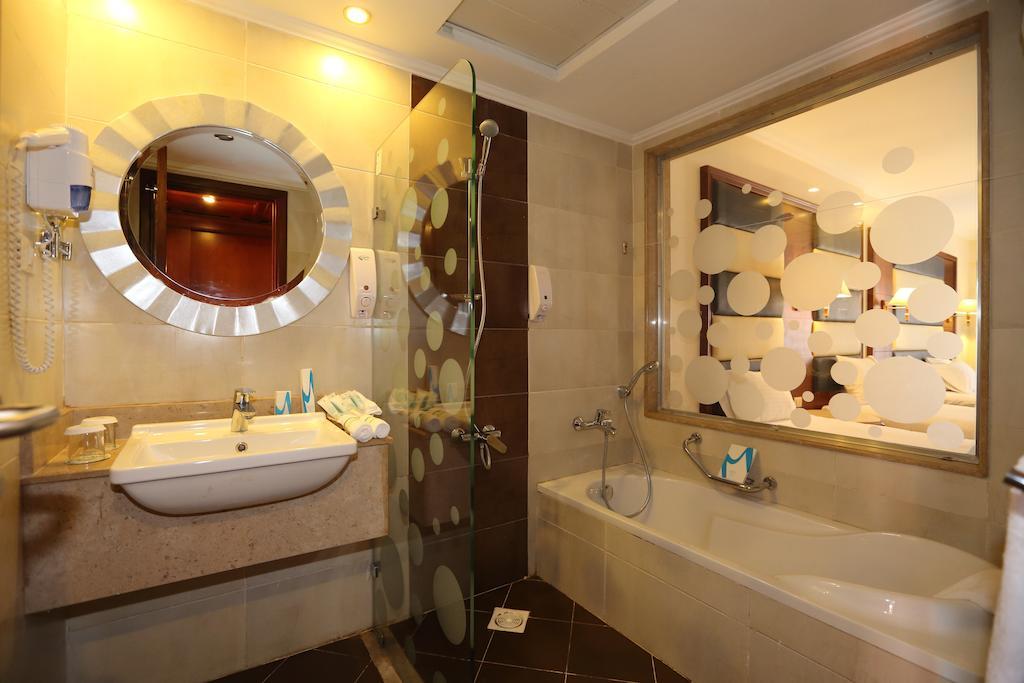 Standard Family Room (3 Adults)