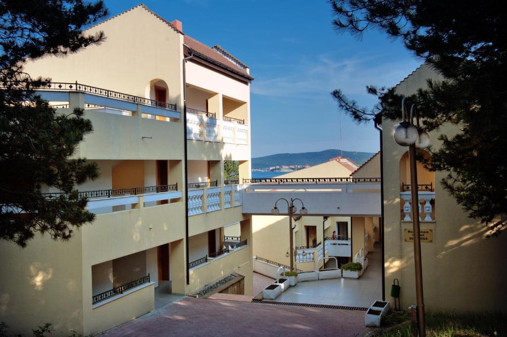 Twin Room with Park View - Free Beach Access