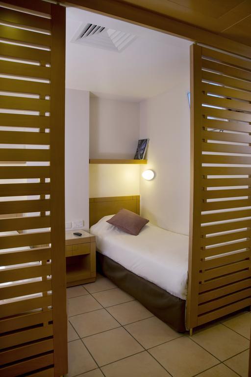 Suite Familiale avec Vue sur Piscine