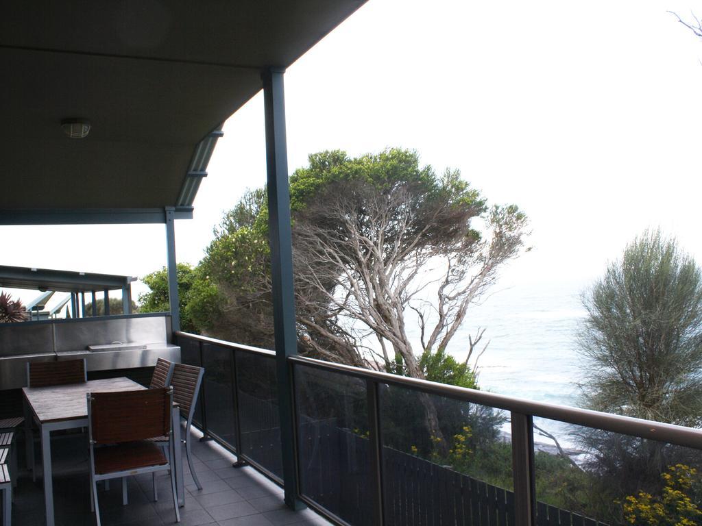 Clifftop Ocean Bungalow