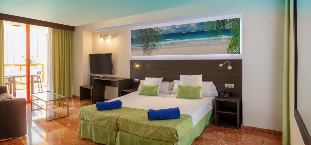 Economy Two-Bedroom Apartment (2 Adults + 1 Child),440189895:JPEG