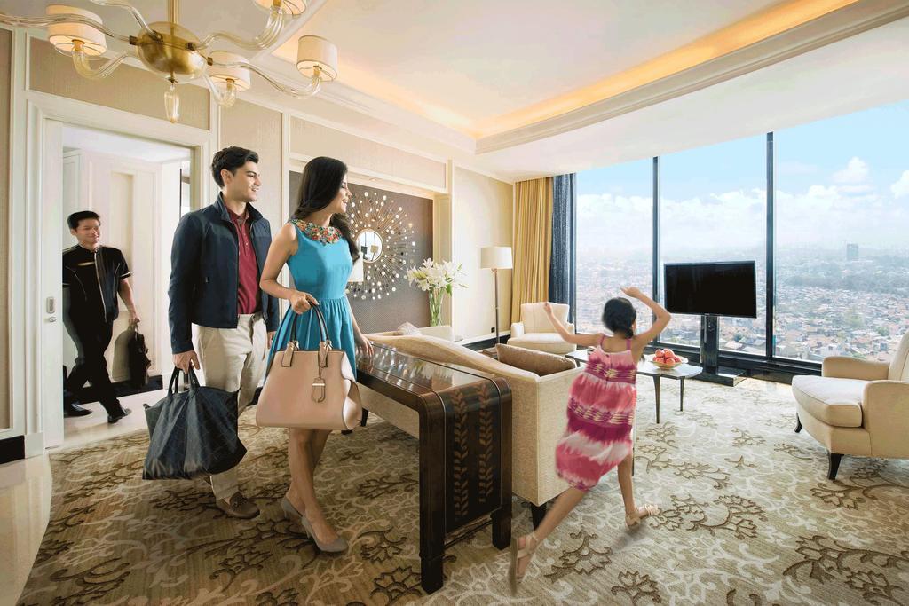 Celebrity Suite with Free Benefit,698294673:JPEG