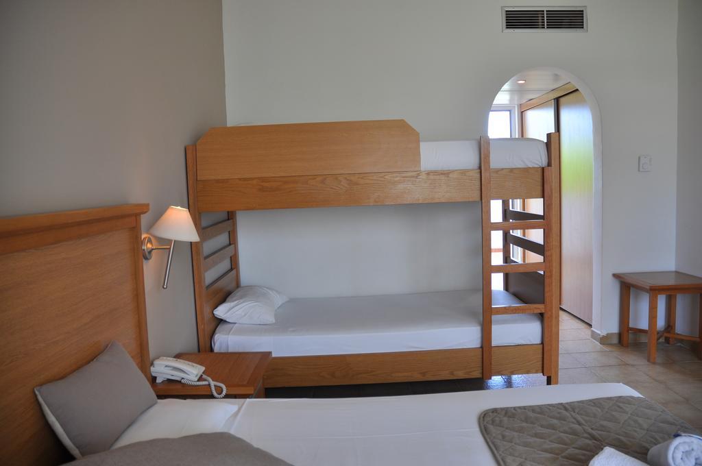 Standard Family Room with Bunk Bed,462532692:JPEG