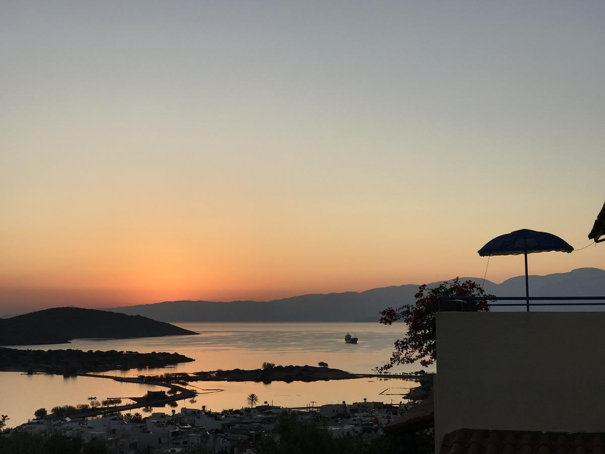 Deluxe Studio with Panoramic Sea View