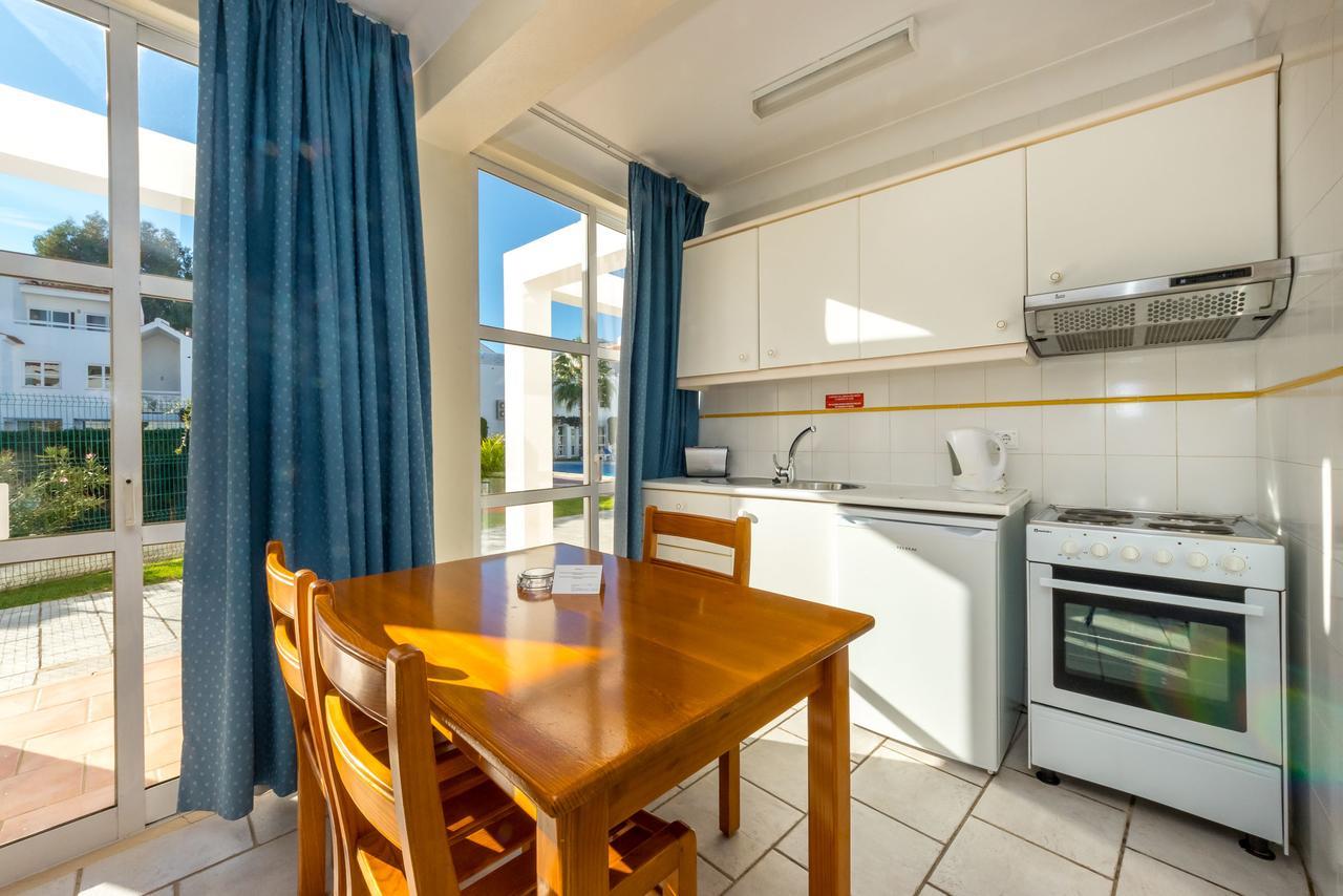 Studio,892853974:JPEG