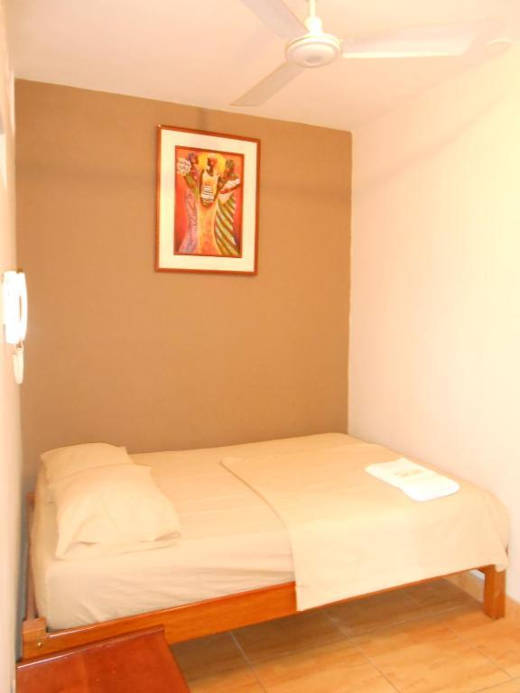 Queen Room with Golf Course View,1613421623:JPEG