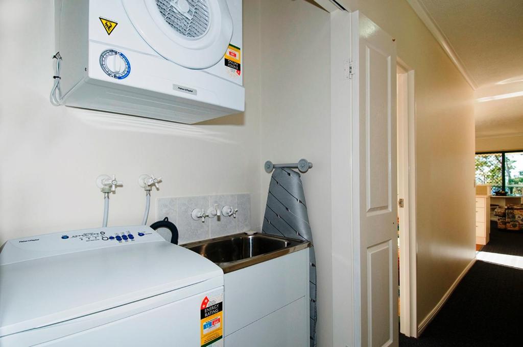 Two-Bedroom Apartment with Bay View,62985370:JPEG