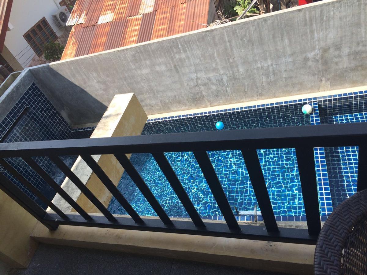 Studio avec Balcon