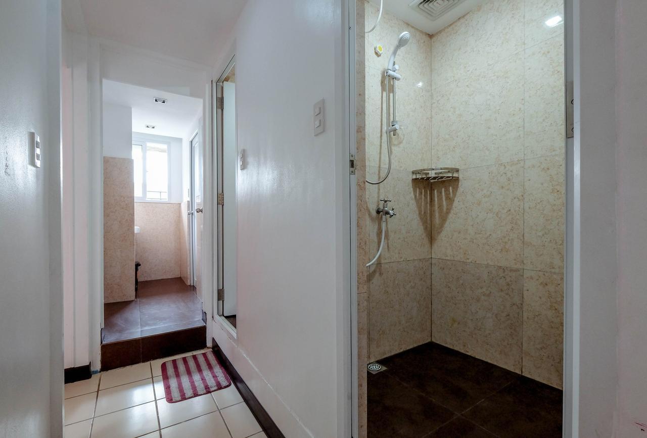 Dortoir Mixte avec Climatisation et Salle de Bains Commune
