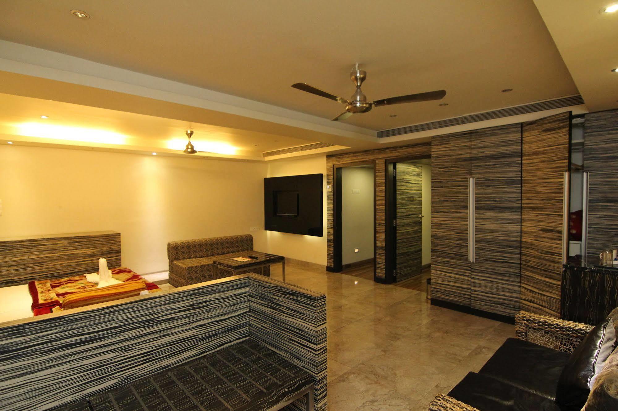 Two-Bedroom Suite