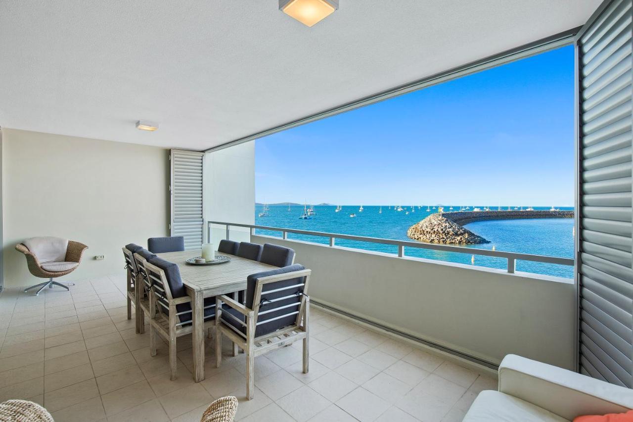 3 Bedroom 2 Bathroom Waterfront Apartment,737979577:JPEG