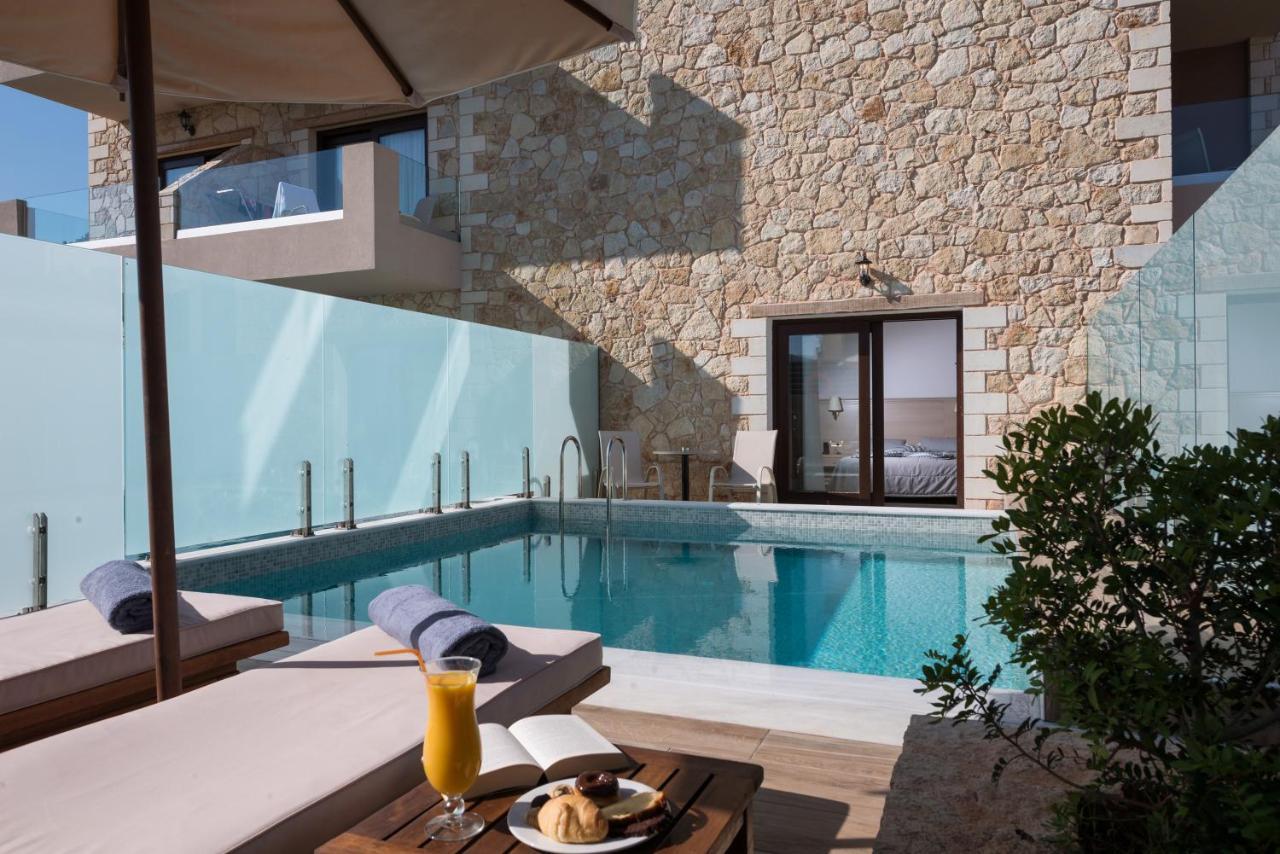 Chambre Supérieure avec Piscine Privative