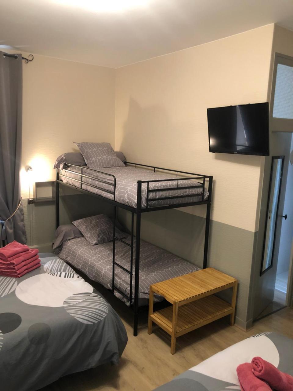 Family Room,775750549:JPEG