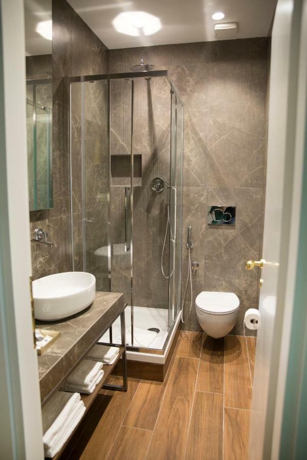 Deluxe Room,798474717:JPEG