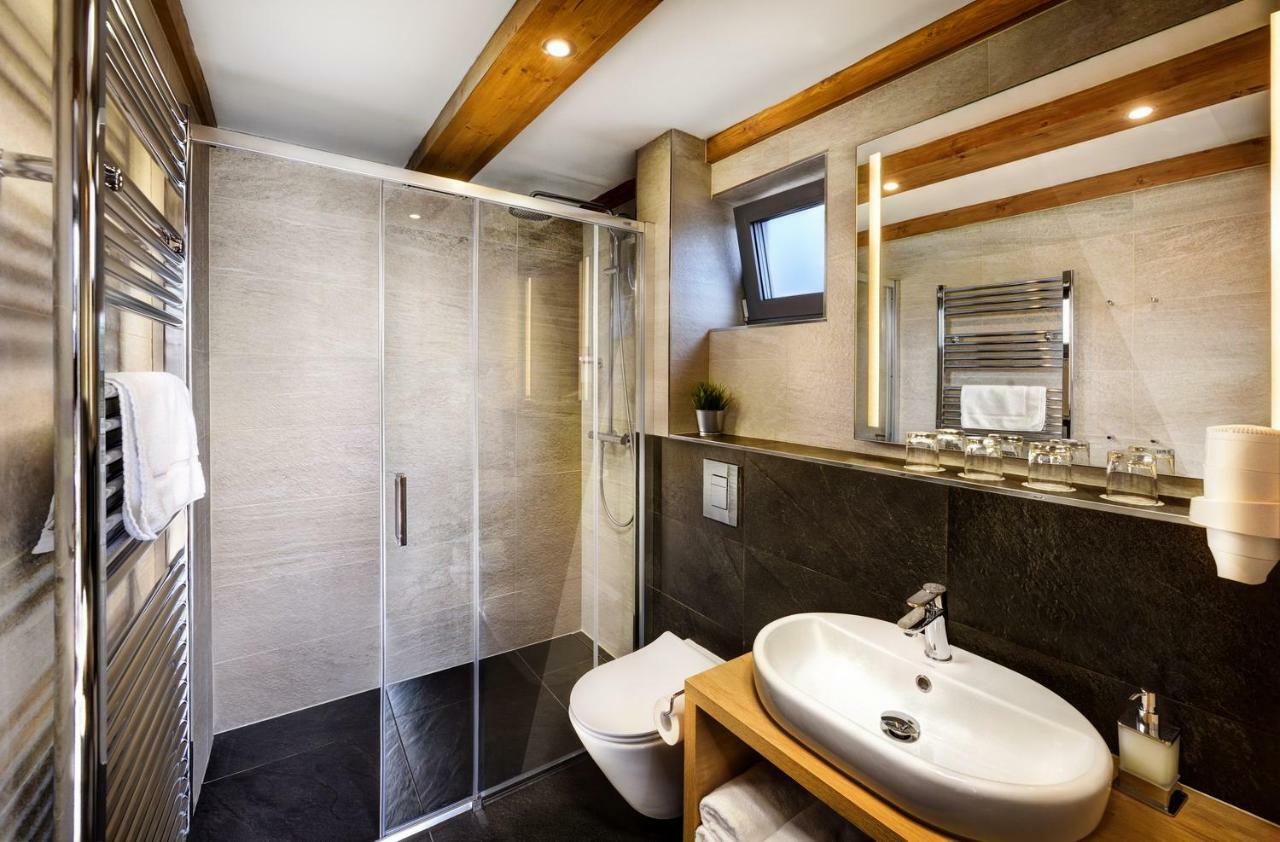 Comfort Bungalow with free Water park access,1426050816:JPEG
