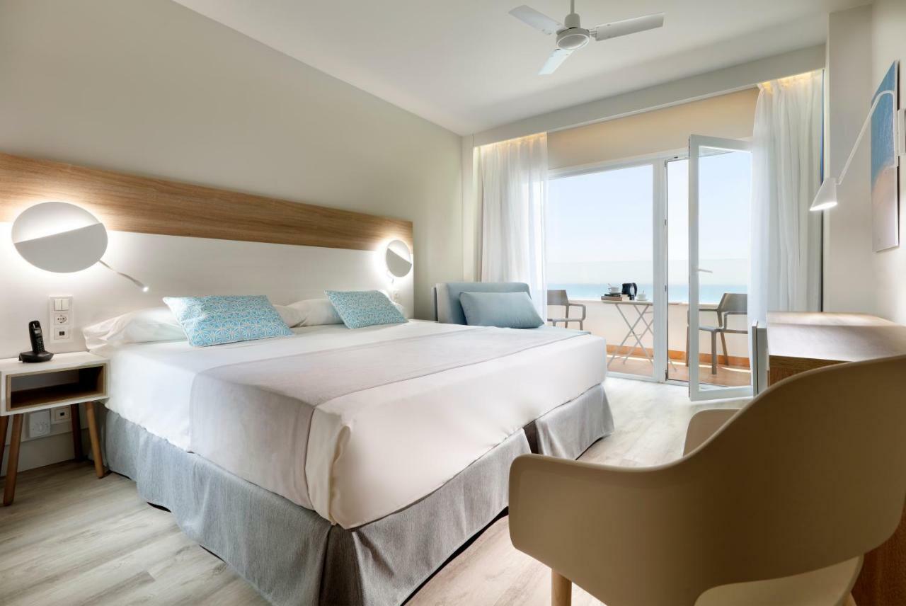 Chambre Double Premium - Vue sur Mer (2 Adultes + 1 Enfant)