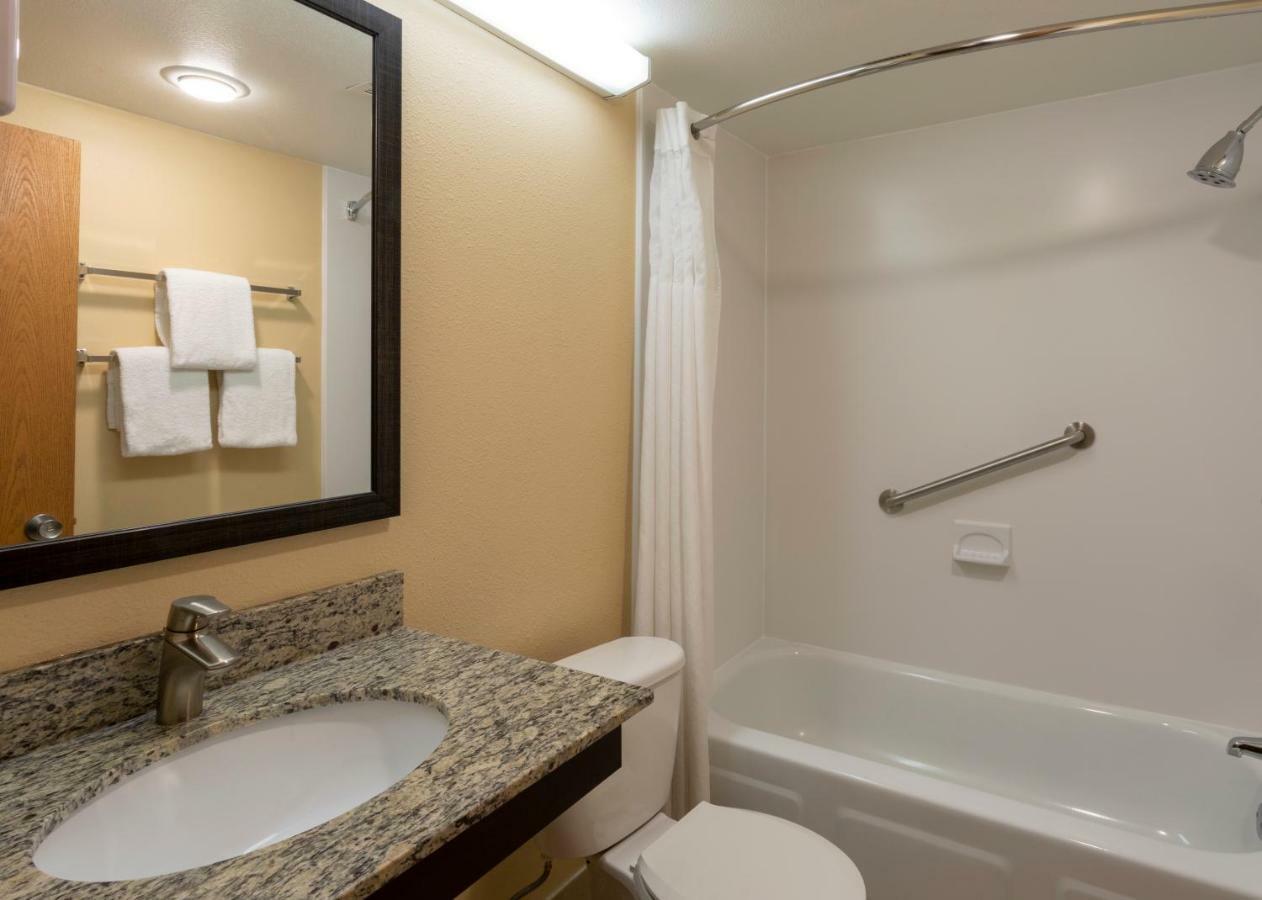Jacuzzi Suite