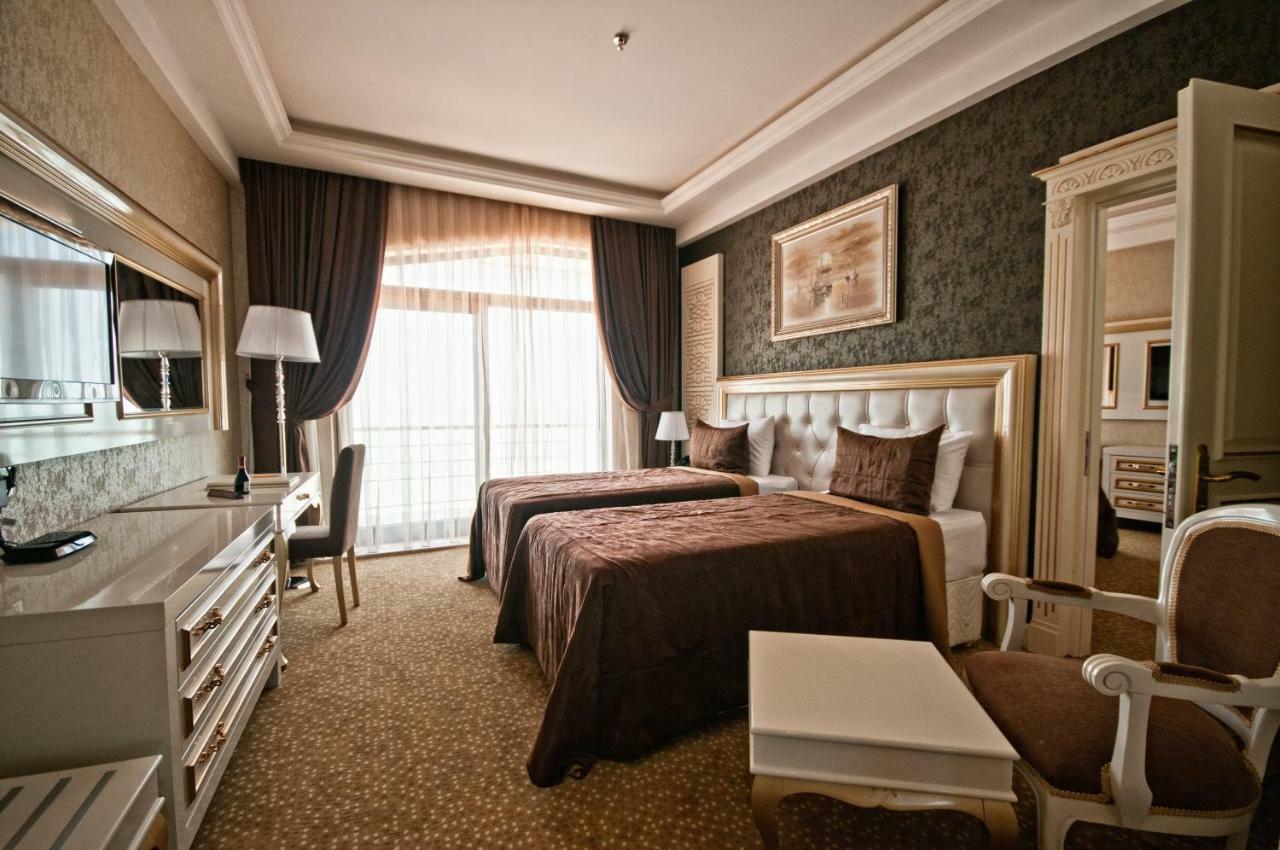 Twin Room with Sea View,1651788576:JPEG