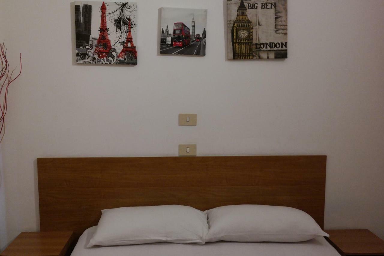Chambre Double avec Salle de Bains Commune