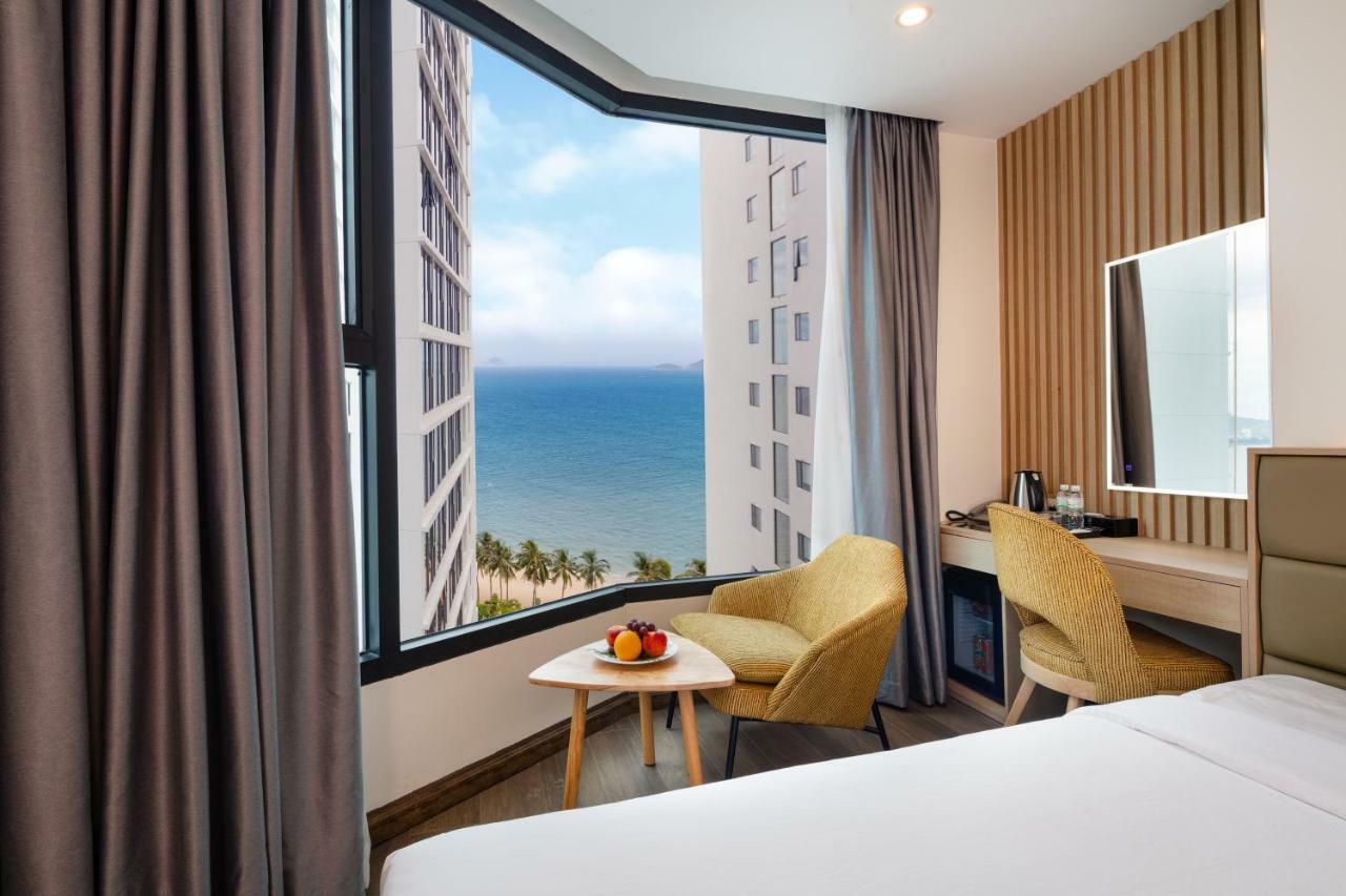 Deluxe Double or Twin Room with Sea View,894782224:JPEG
