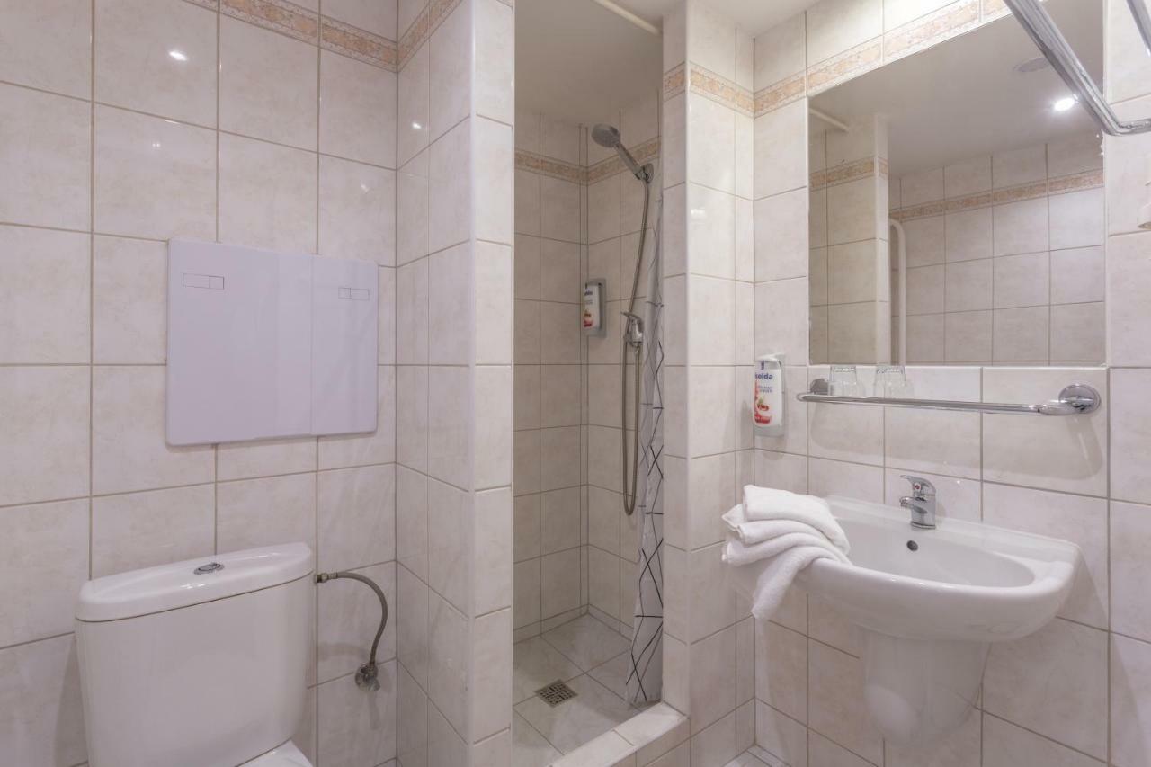 Comfort Single Room with Balcony
