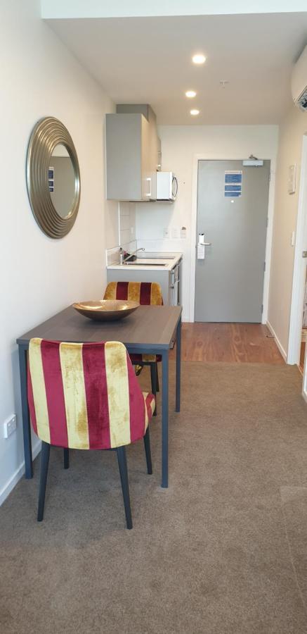 Two-Bedroom Apartment - Non-Smoking