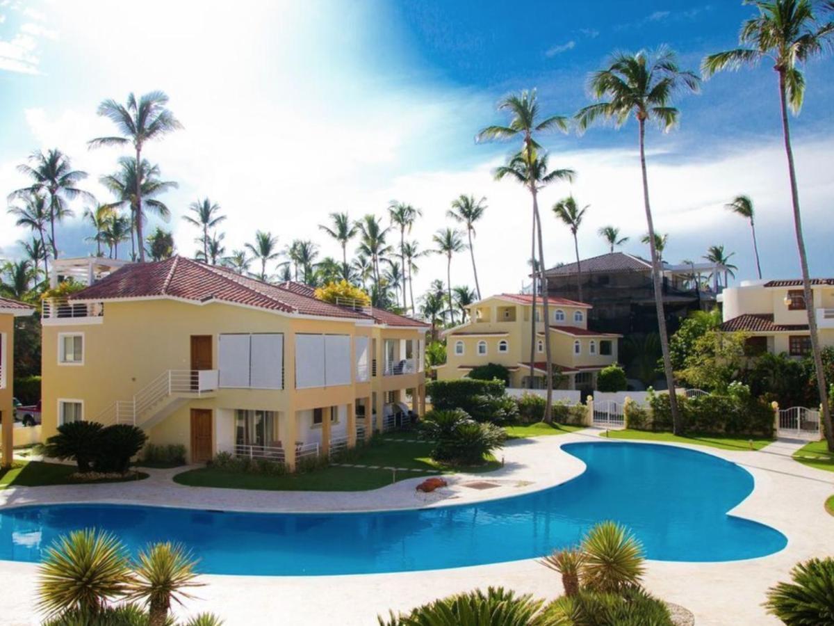 Condo Deluxe avec Terrasse - Vue sur Piscine